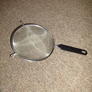 NEW Strainer